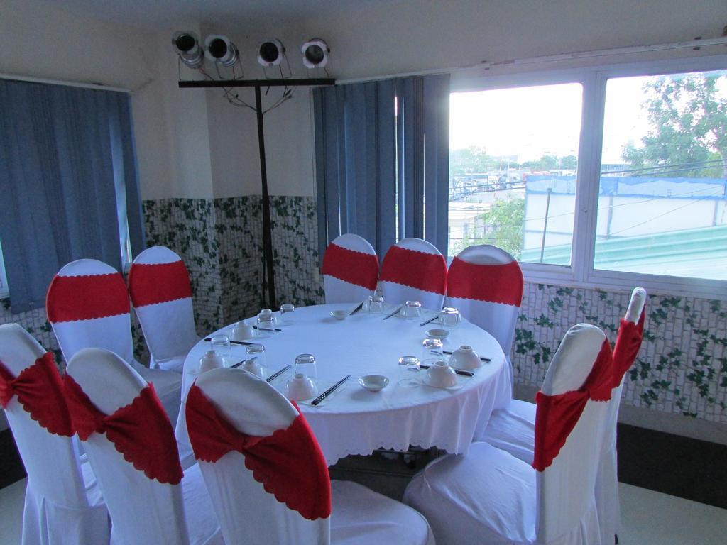 קוי נון Hung Thinh Hotel מראה חיצוני תמונה