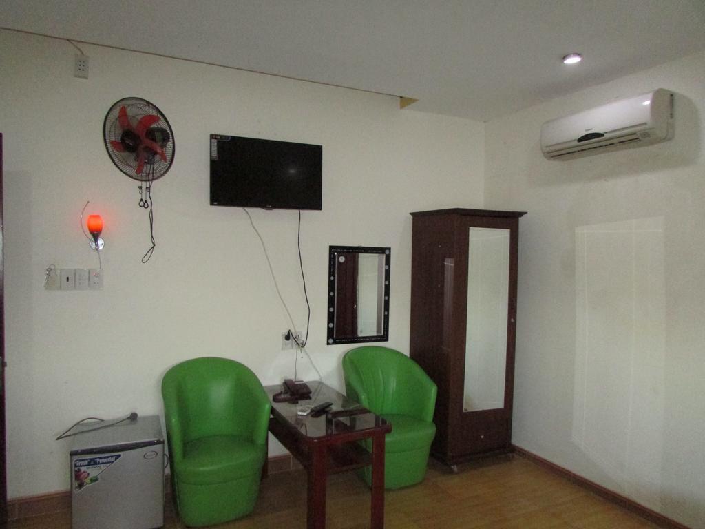 קוי נון Hung Thinh Hotel מראה חיצוני תמונה